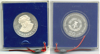 ГДР 20 марок 1974 А, 250 лет со дня смерти Иммануила Канта, тираж 4284 экземпляра, в оригинальной упаковке, пломба KM 53 серебро PROOF 06-128-11-1