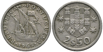 Португалия 2,5 эскудо 1965 парусник KM 590 медно-никель 4576-1258