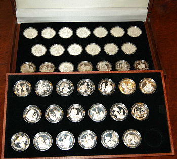 Острова Кука шикарный набор из 39 монет по 50 долларов 1990-1993 500 лет открытия Америки, в оригинальной коробке серебро PROOF 00-000-00