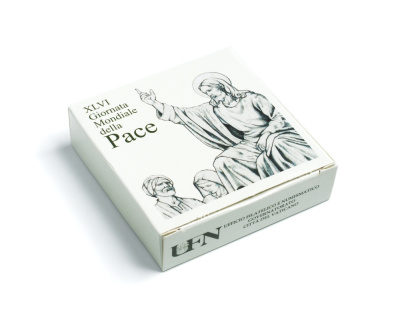 Ватикан 5 евро 2013 46-й международный День Мира, в оригинальной коробке, сертификат серебро PROOF 5-6-3-75