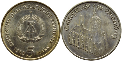 ГДР 5 марок 1983 A, замковая церковь в Виттенберге, дом Мартина Лютера KM 89 медно-никель aUNC 59-1832