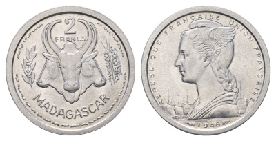 Мадагаскар 2 франка 1948 год-тип KM 4 алюминий UNC 4671-233
