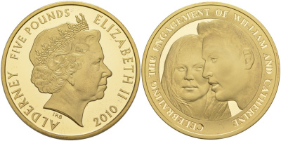 Олдерни 5 фунтов 2010 помолвка принца Уильяма и Кейт Миддлтон, в оригинальной коробке, с сертификатом, проба 925, позолота, тираж 5000 экз. KM 211a серебро PROOF 3-4-4-32