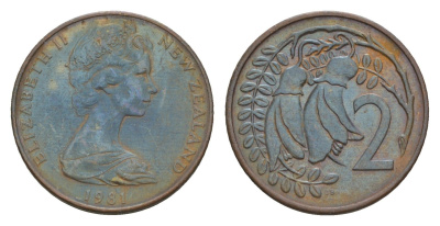 Новая Зеландия 2 цента 1981 Елизавета II (1952-2022), два цветка кохаи KM 32.1 бронза 4655-1149
