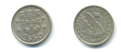 ПОРТУГАЛИЯ 2,5 ЭСКУДО 1977 ПАРУСНИК KM 590 медно-никель 176-131
