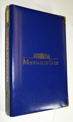 Франция евронабор из 8 монет 2001 в оригинальной упаковке монетного двора PROOF 1-4-6-04