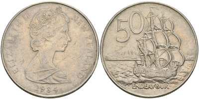 Новая Зеландия 50 центов 1984 Елизавета II (1952-2022), парусник Индевор KM 37.1 медно-никель    4364-3842