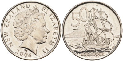 Новая Зеландия 50 центов 2006 Елизавета II (1952-2022), парусник Индевор KM 119а никелированная сталь 4579-1051