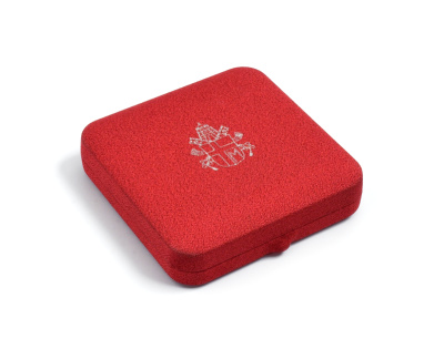 Ватикан 5 евро 2004 Иоанн Павел II, 150 лет провозглашения догмата о непорочном зачатии, в оригинальной коробке, с сертификатом KM 359 серебро  PROOF 2-4-2-26