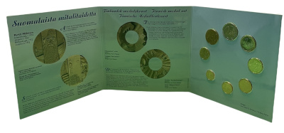 Финляндия набор из трех евронаборов по 8 монет в каждом 1999, 2000, 2001 официальный набор в оригинальном буклете  биметалл  UNC  5-6-1-14
