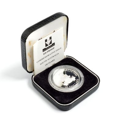 Австралия 10 долларов 1986 150 лет штату Южная Австралия, в оригинальной коробке, с сертификатом KM 88 серебро PROOF 4-3-4-36