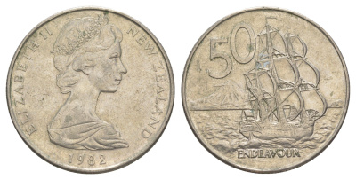 Новая Зеландия 50 центов 1982 Елизавета II (1952-2022), парусник Индевор KM 37.1 медно-никель 4384-824