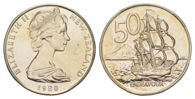 Новая Зеландия 50 центов 1980 Елизавета II (1952-2022), парусник Индевор, тираж 27.000 экземпляров KM 37 медно-никель BU 189-746