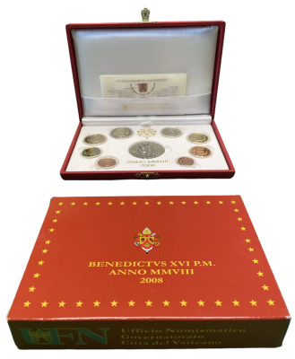 Ватикан евронабор из 8 монет + серебряная медаль 2008 Бенедикт XVI, в оригинальной коробке, с сертификатом KM PS 21 биметалл PROOF 5-4-6-08