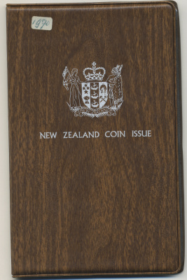 Новая Зеландия официальный набор из 7 монет 1970 включая 1 доллар 1970 гора Кука, Аораки, запайка, сертификат KM MS7 UNC  1-6-2-03