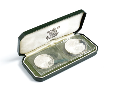 Кипр 1 фунт И 500 милсов 1976 Беженцы, в оригинальной коробке, запайка KM 45a, 46a серебро PROOF 00-00