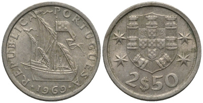 Португалия 2,5 эскудо 1969 парусник KM 590 медно-никель 4576-1263