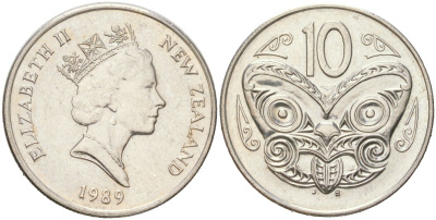 Новая Зеландия 10 центов 1989 Елизавета II (1952-2022), маска маори KM 41 медно-никель UNC 4132-734
