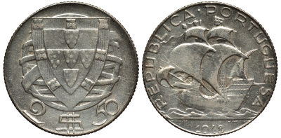 Португалия 2,5 эскудо 1948 парусник, самый редкий год KM 580 серебро  XF  1530-521