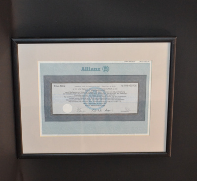 Германия, Allianz Versicherungs-AG акция в 5 марок 1997 в рамке со стеклом бумага 57-1-20