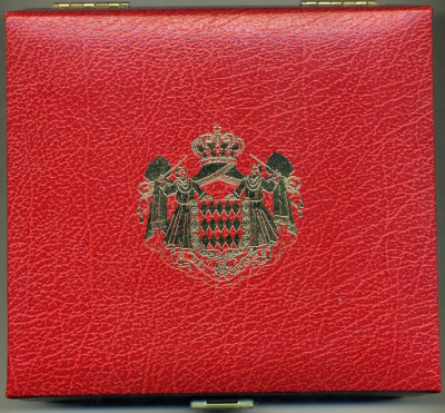 Монако евронабор из 9 монет 2004 в оригинальной коробке с сертификатом биметалл PROOF 4-3-2-09